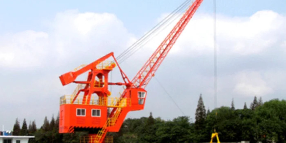 The Central Role of Fixed Cranes in Heavy Lifting Operations