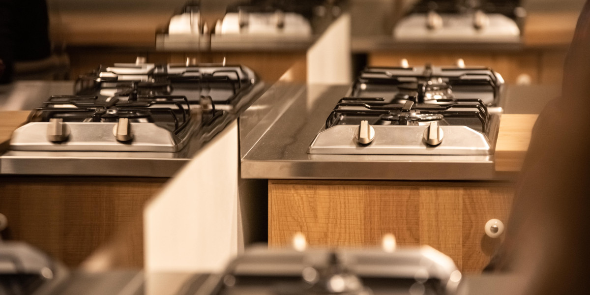 Exploring Large Built-In Ovens: Features, Benefits, and Considerations