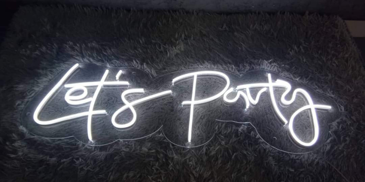 Personalized Name Neon Light by Neon Mantra
