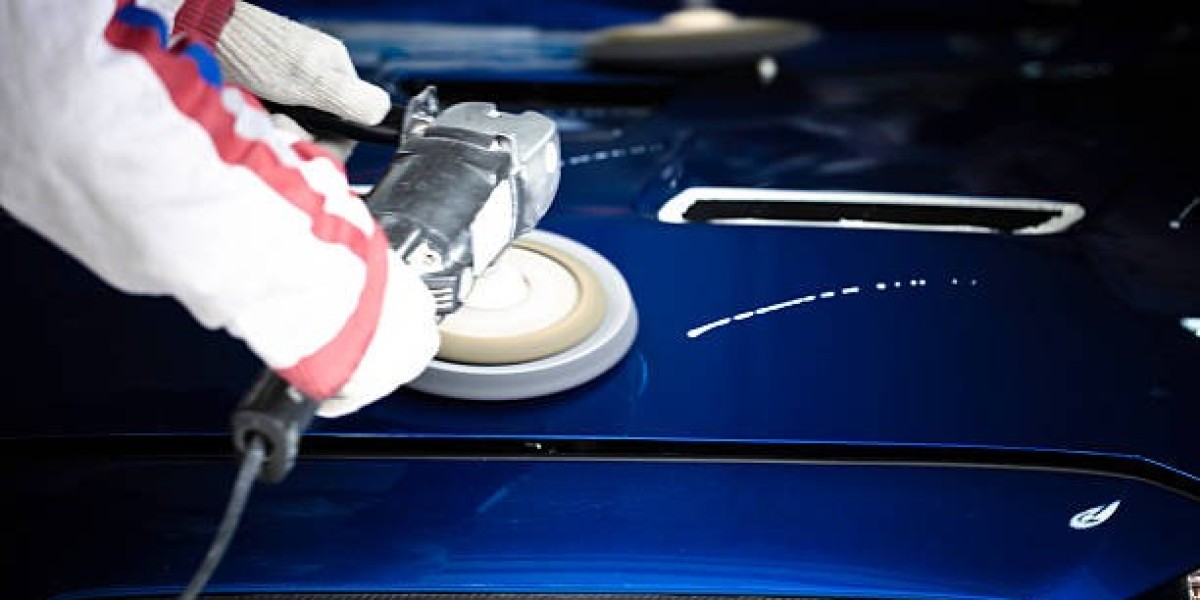 Professional Paint Polishing for a Smooth and Glossy Finish