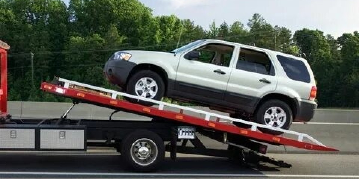 Fast & Reliable Car Towing in Lake – 24/7 Service